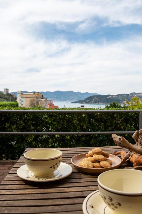 La Tana Di Nonno Bob Apartamento Lerici Exterior foto